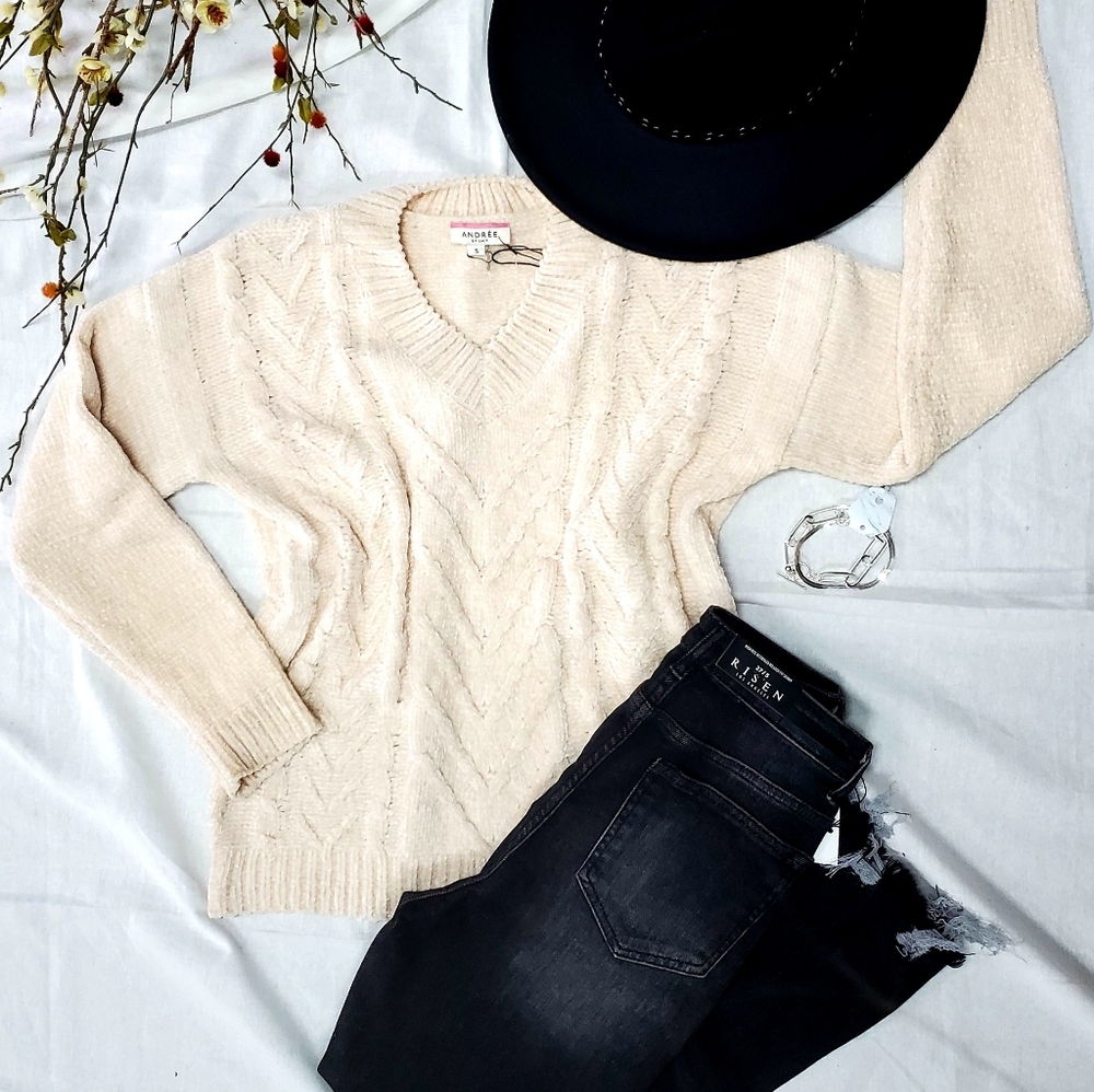 Cable knit sweater